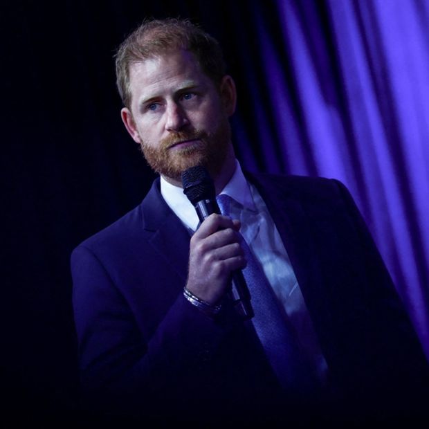 Príncipe Harry de Inglaterra Dice que Quiere Reconciliarse con Carlos III y Guillermo